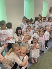 Pirmā Adventa svecīte PII "Sienāzītis"