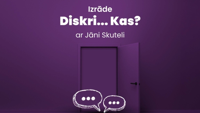 Violets fons, violetas druvis.