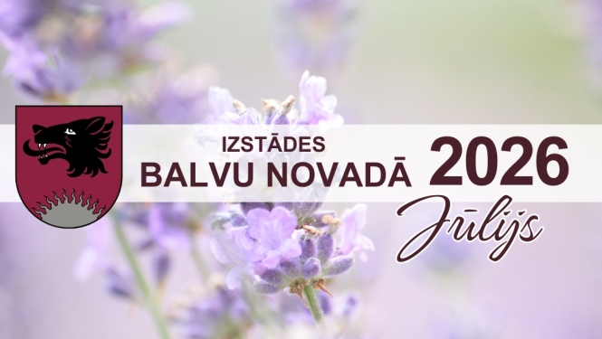 Attēlā redzami gaiši violēti lavandas ziedi un uzraksts izstādes Balvu novadā.