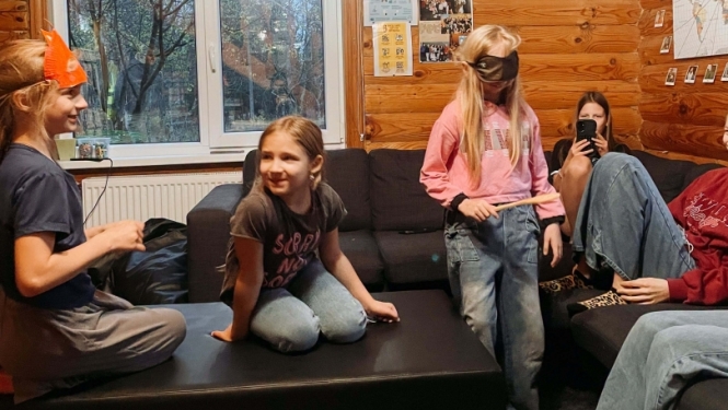 Attēlā redzami bērni