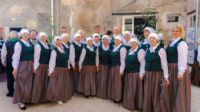 Senioru koris ''Pīlādzis'' 