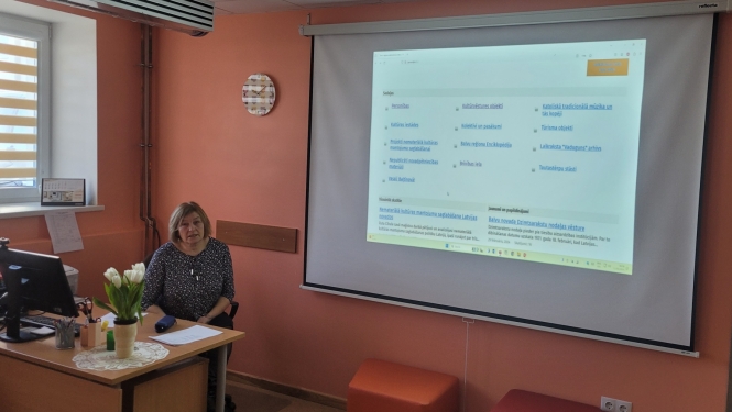 Balvu Valsts ģimnāzijā tiekas skolu bibliotekāri