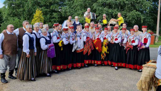 Skanīgās “Ermoņiku skaņas”