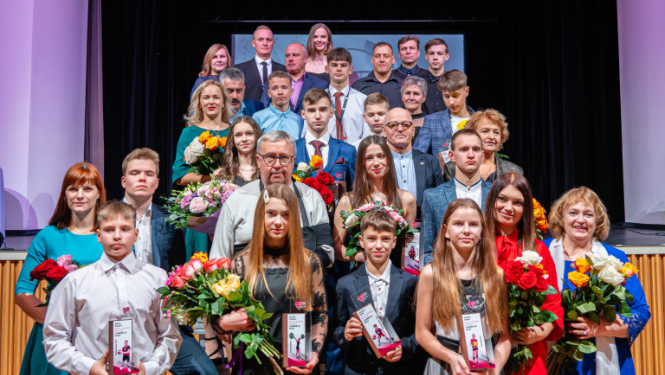 Pasniegtas Jaunatnes sporta laureāta 2024 balvas