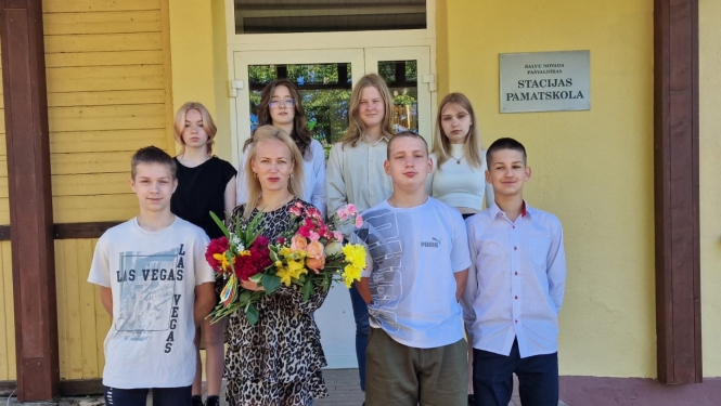 Pēdējā mācību gada skolas diena Stacijas skolā 