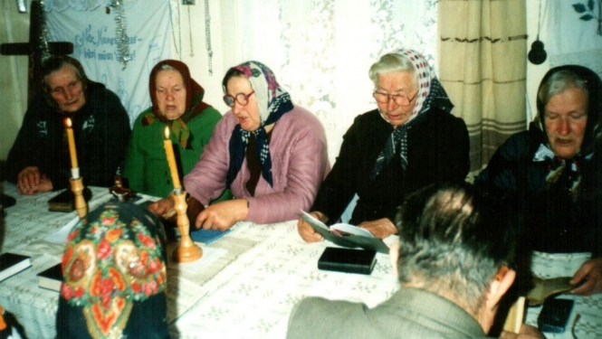 Par psalmu dziedāšanas tradīciju Vecumu pagastā