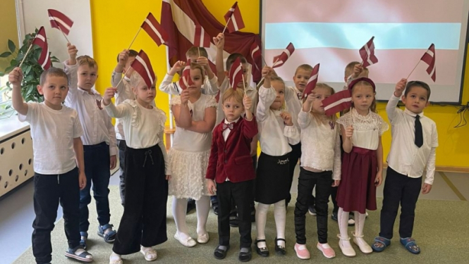 Daudz laimes, Latvija!