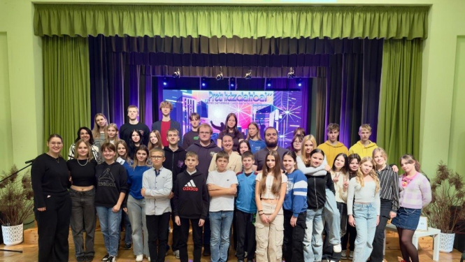 Eglaines pamatskolā realizē projektu “Kontakts”