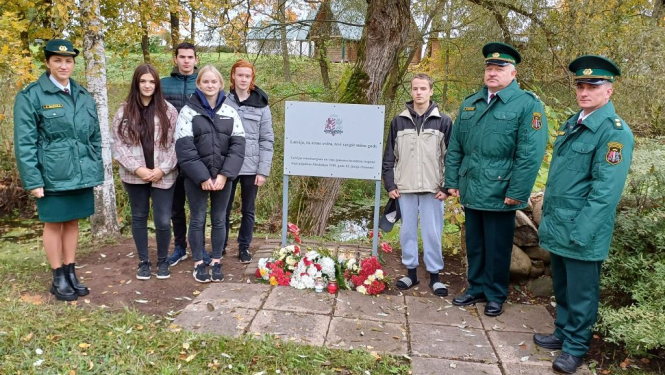 Atceres brīdis, godinātu represēto Latvijas robežsargu piemiņu