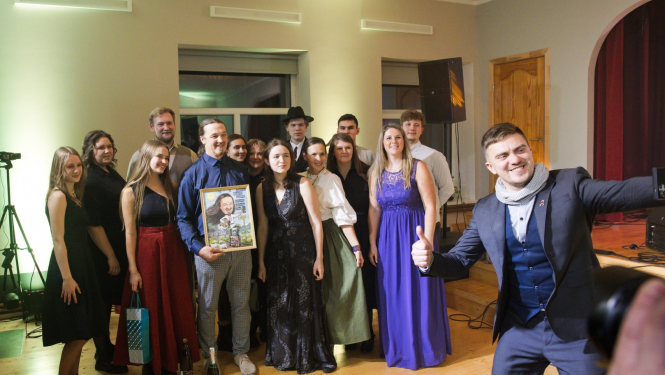 Sirds gunskurs Gūdos