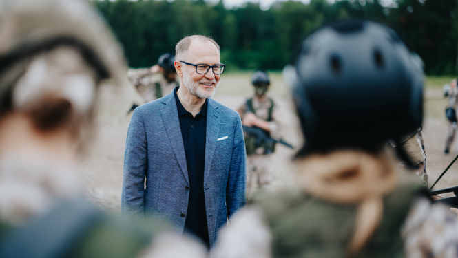 Aizsardzības ministrs aicina iedzīvotājus uz tikšanos Balvos