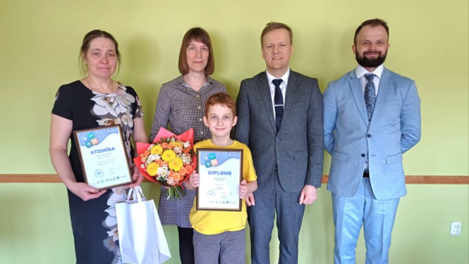 Emīls Kaņepe no Baltinavas vidusskolas uzvar matemātikas konkursā valstī 