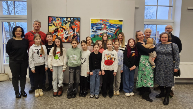 Viļakas muzejā tiek atklāta novadnieka Valda Buša mākslas darbu izstāde