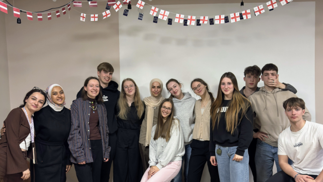 Eiropas Solidaritātes korpusa brīvprātīgie kopā ar Balvu novada jauniešiem projekta noslēguma pasākumā