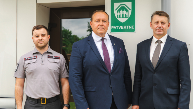 Iekšlietu ministrs Rihards Kozlovskis kopā ar Balvu novada pašvaldības domes priekšsēdētāju Sergeju Maksimovu