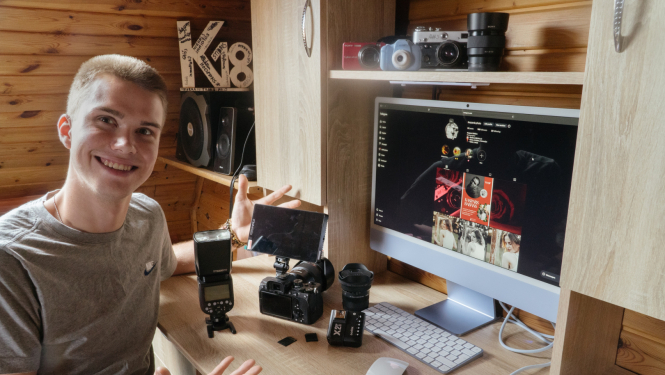 Diplomēts fotogrāfs