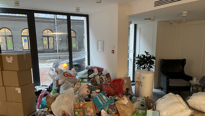 Labie darbi vairo prieku – uzņēmums “Dynatech” sagādā dāvanas bērniem Balvos