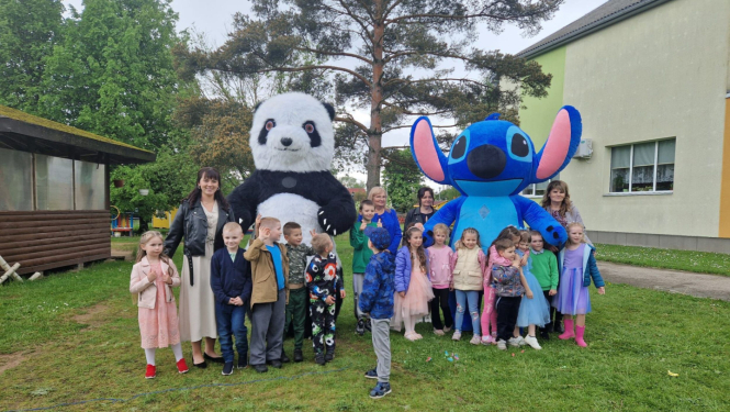 PII "Pīlādzītis" izlaidumi – sirsnīgs ceļa sākums lielajā dzīvē!