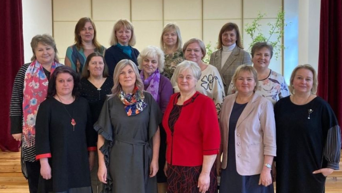 Skolu direktoru vietnieki izglītības jomā tiekas seminārā “Ceļā uz talantīgā atklāsmi” 