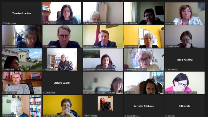 Ikmēneša sanāksmē tiekas pašvaldības iestāžu vadītāji