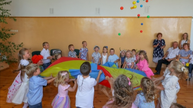 Krāsaina svētku diena Briežuciemā