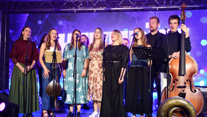 Divdesmit ceturtajā „Upītes Uobeļduorzā” visi uz skatuves