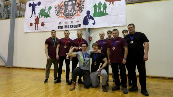 Balvu novada sportistiem 5.vieta Bauskas novada čempionātā spiešanā guļus