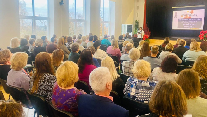 Metodiskā konference ģimnāzijā