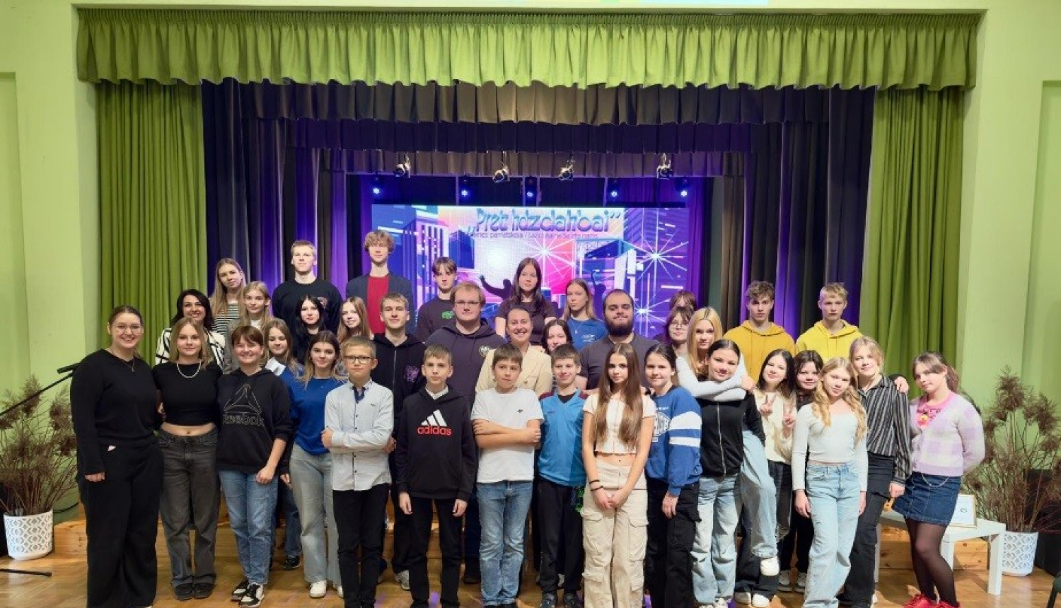 Eglaines pamatskolā realizē projektu “Kontakts”