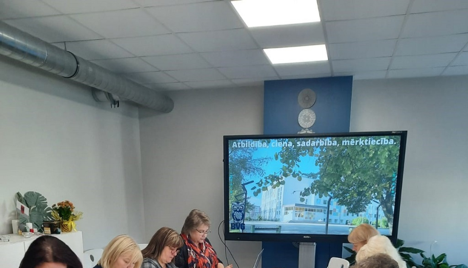 Sanāksme skolu direktoru vietniekiem izglītības jomā