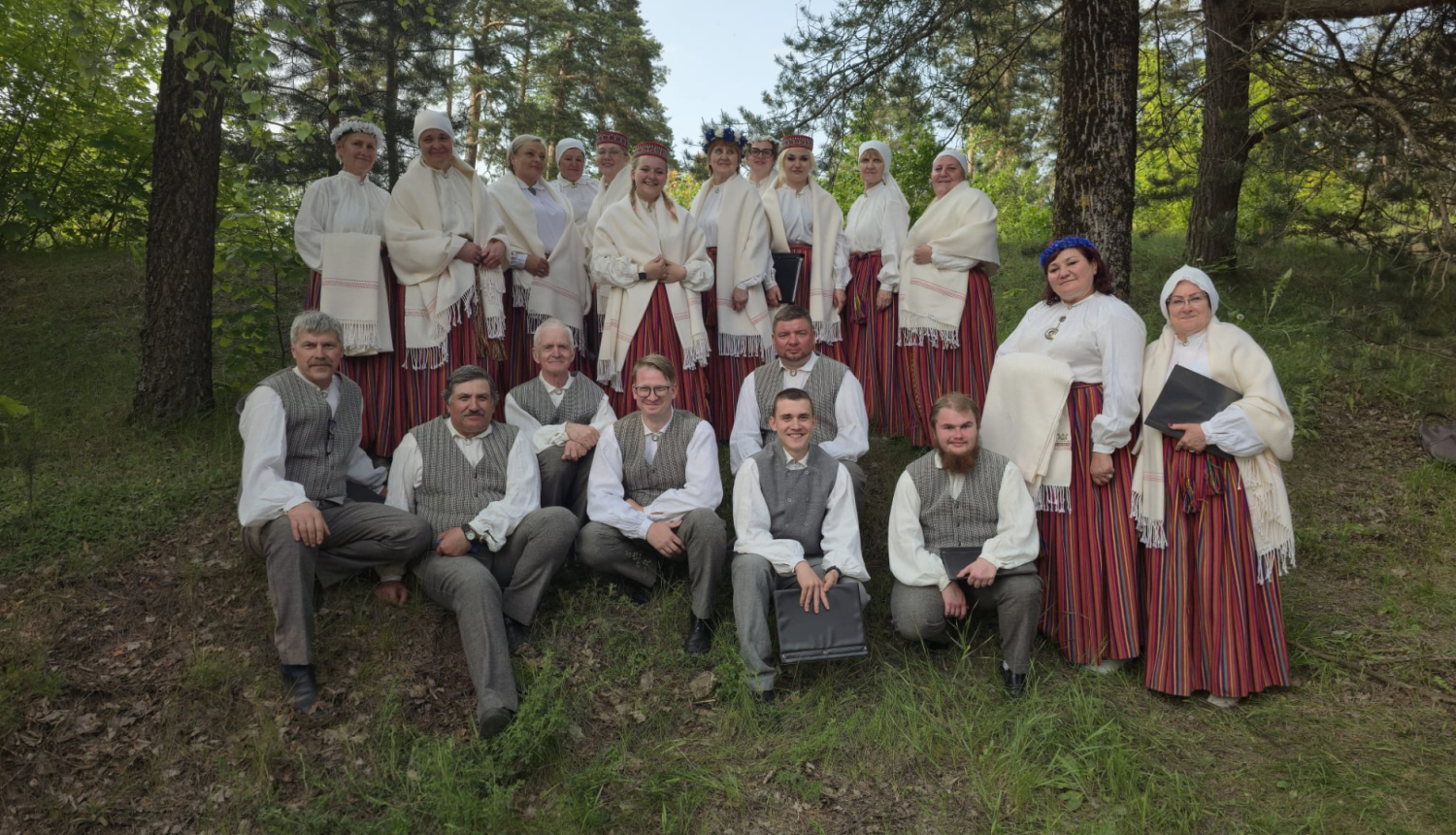 Baltinavas jauktais koris Latgales dziesmu svētkos
