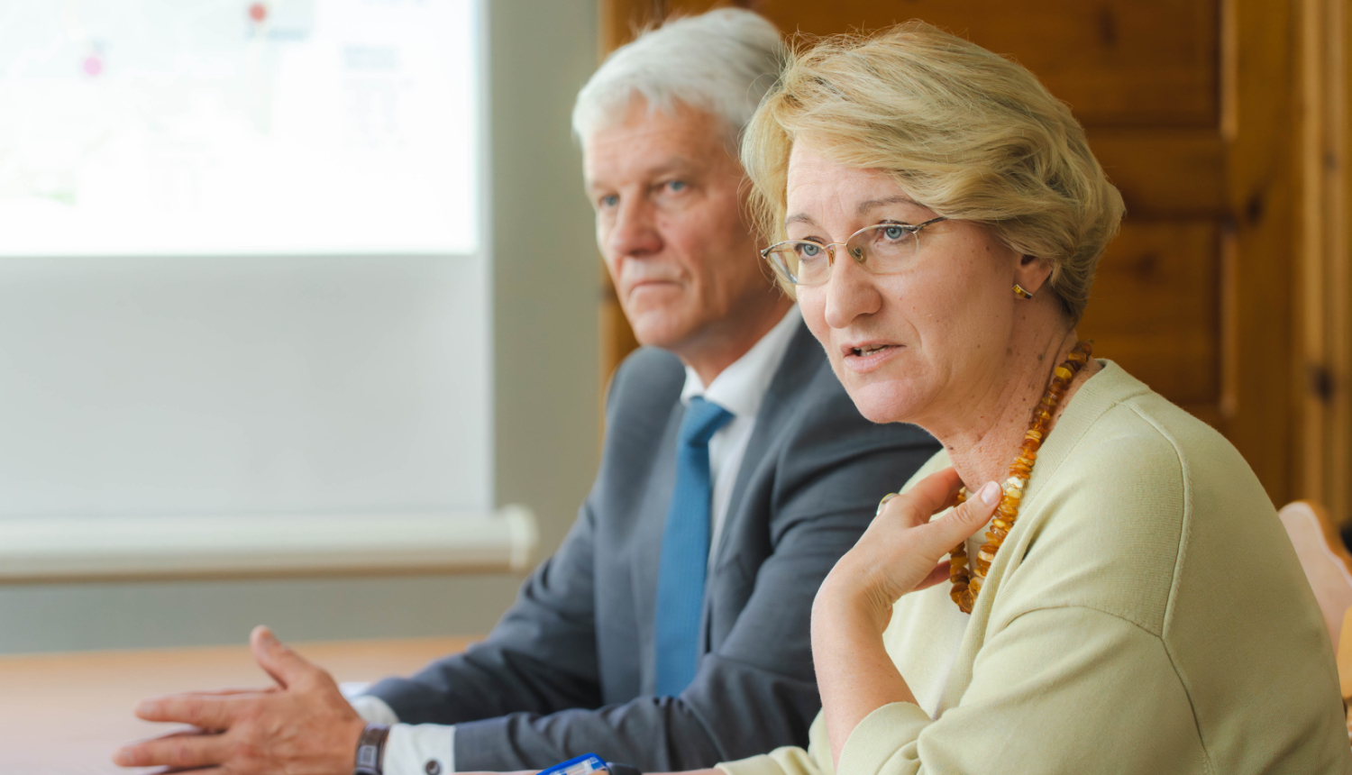 Izglītības un zinātnes ministre Dace Melbārde Balvu novada vizītē