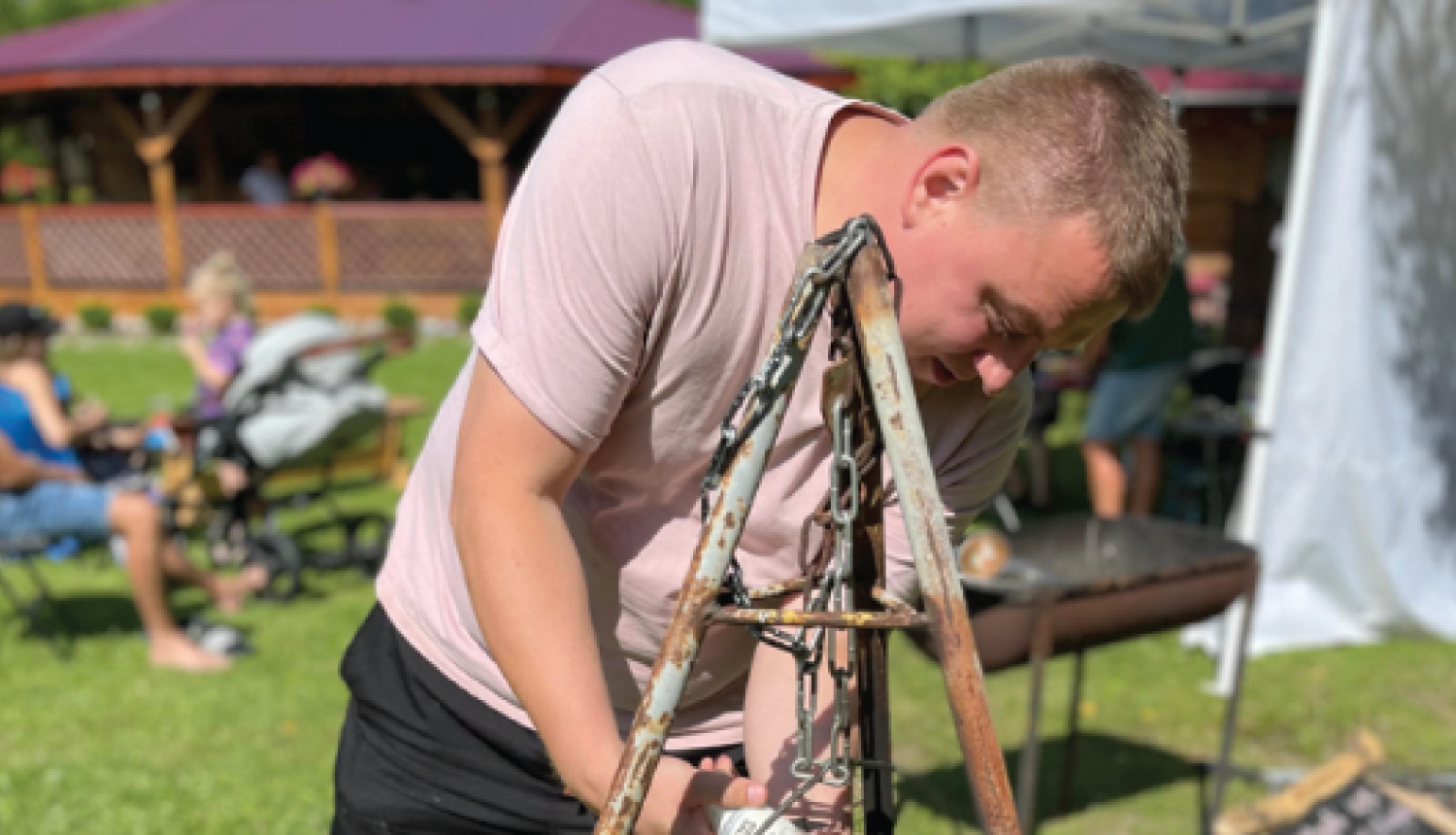 Ielu ēdināšanas pakalpojuma izveidošana