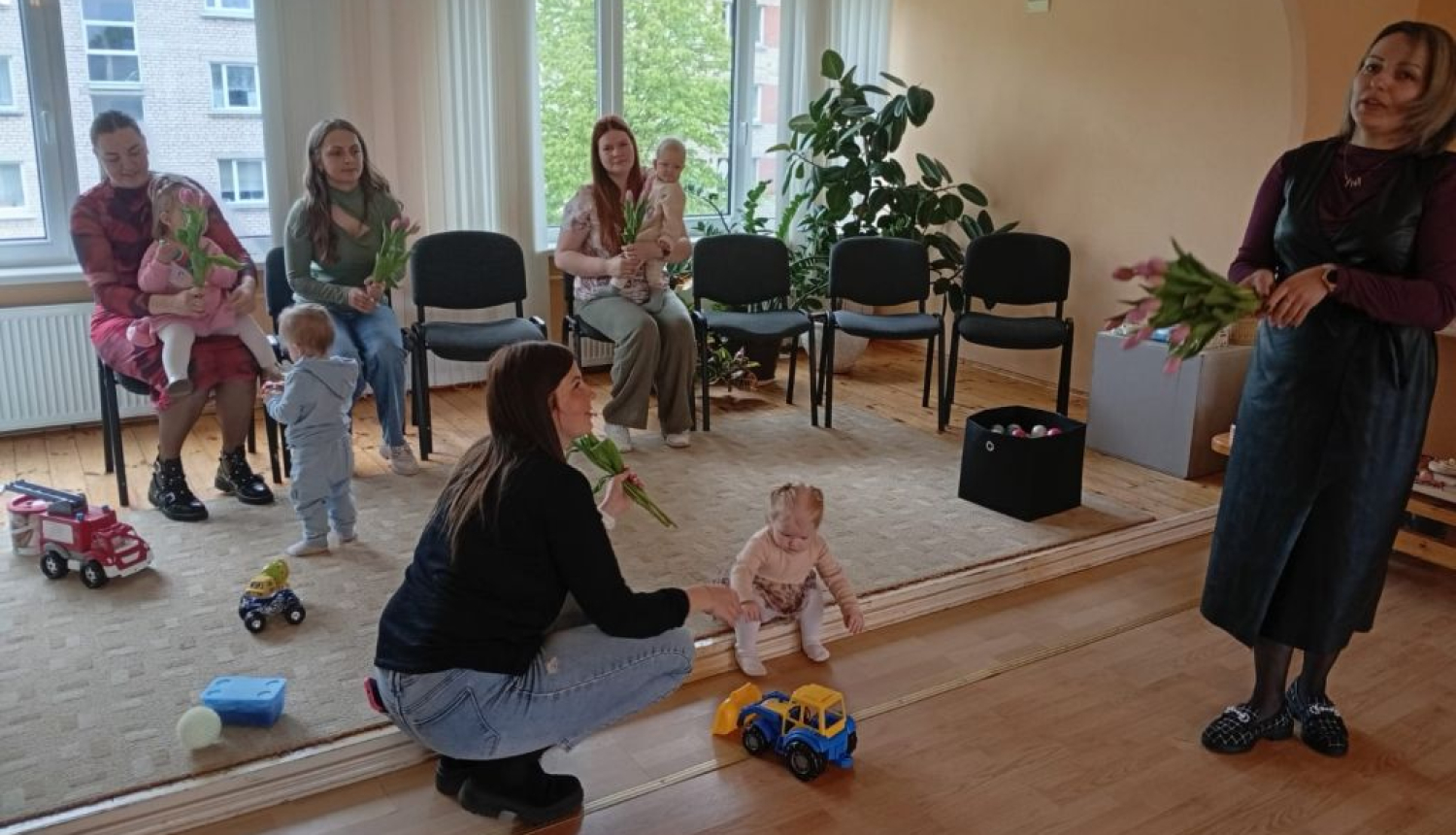 Sociālajā pārvaldē aizvadīta mammu un mazuļu tikšanās