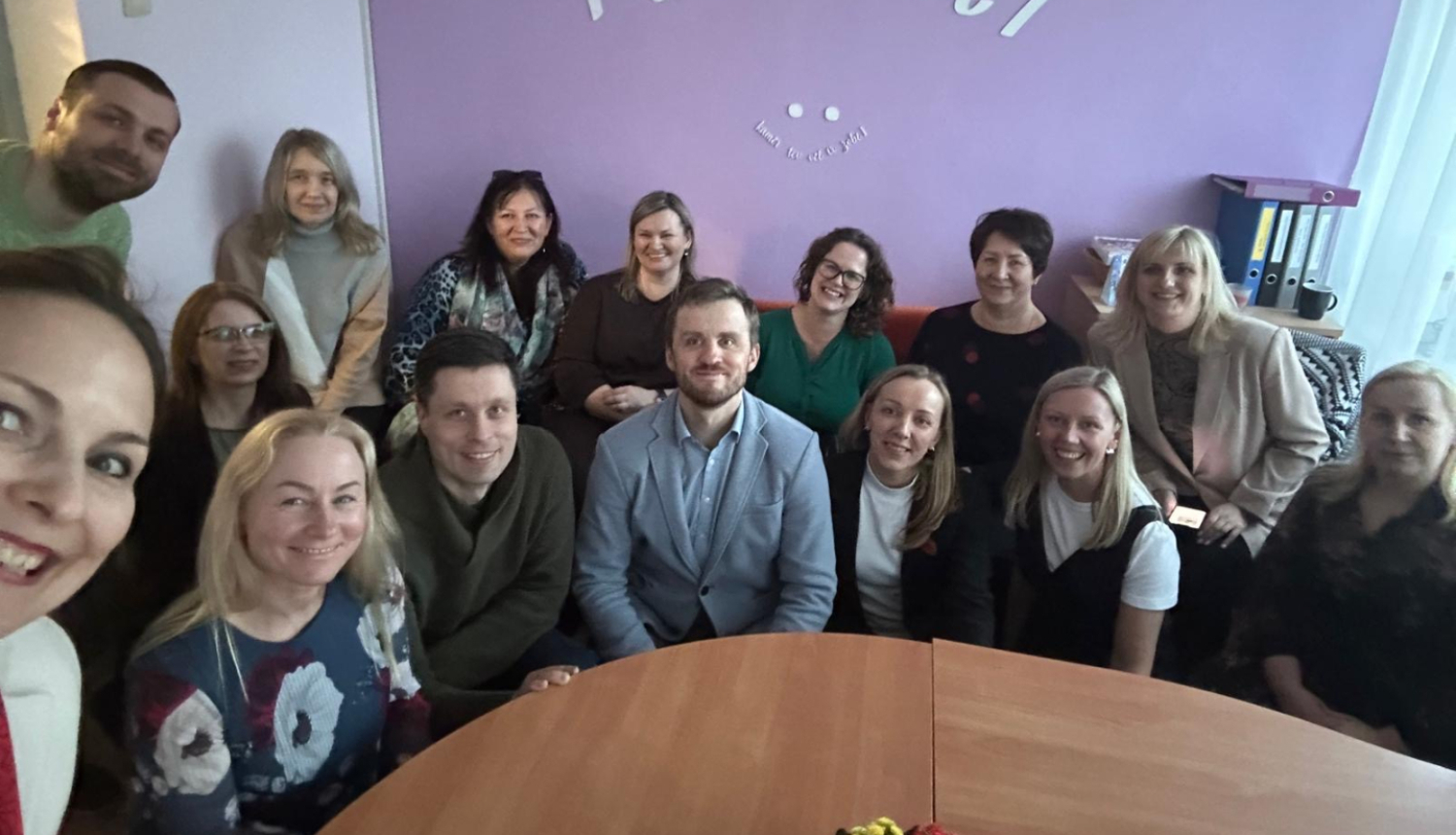 27.martā pirmsskolu vadītāji un skolu direktori no visas Latvijas tika uzņemti Balvu Valsts ģimnāzijā, vienkopus pulcinot viesus no Ventspils, Liepājas, Nīcas, Vārmes, Olaines, Jelgavas, Zaļeniekiem, Cēsīm, Dikļiem, Palsmanes, Kaunatas, Dagdas un Alūksnes