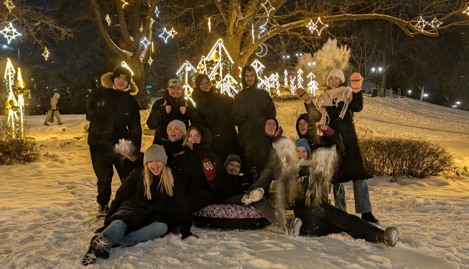 Dziesmas ''Upītes molā'' radošā komanda