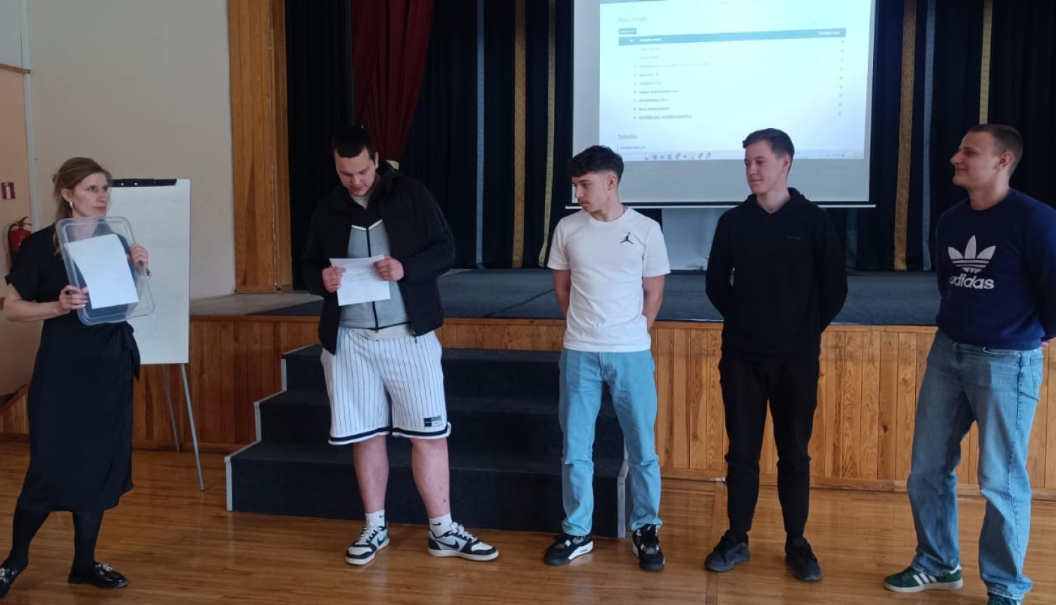 Audzēkņi piedalās “Signālvēlēšanās”