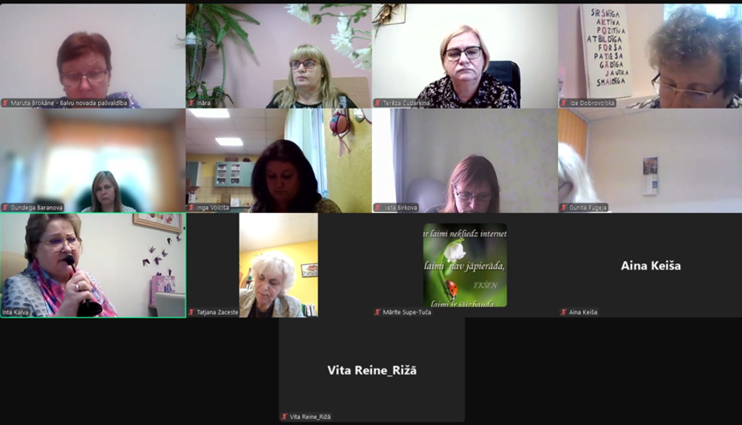 Sanāksmēs tiekas skolu direktoru vietnieki izglītības jomā