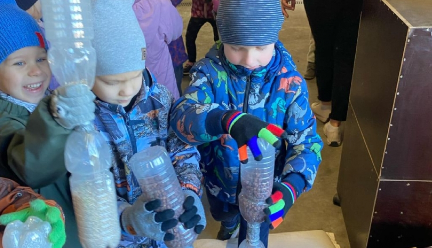 Balvu PII "Sienāzītis" bērni apciemo Z/S "Kotiņi"