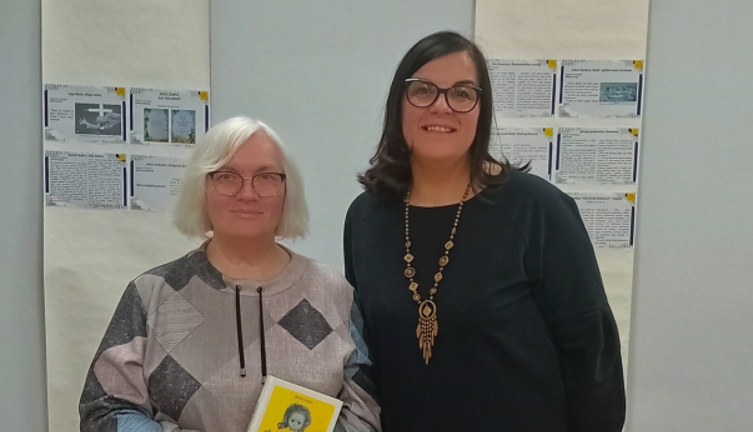 Balvu Centrālajā bibliotēkā aizvadīta tikšanās ar rakstnieci Janu Egli