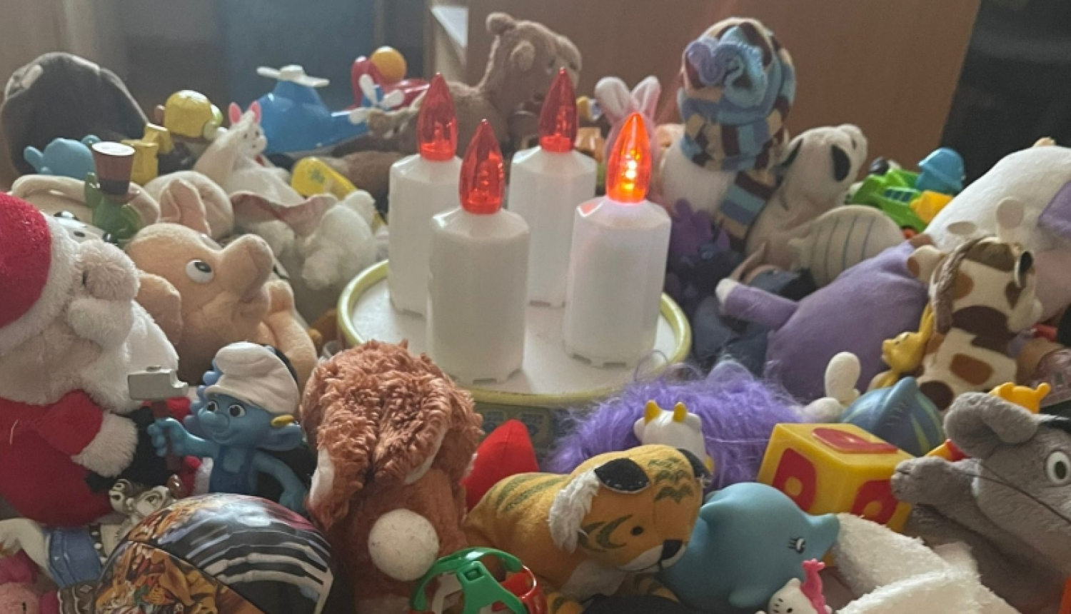 Pirmā Adventa svecīte PII "Sienāzītis"