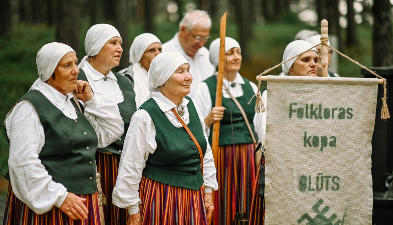 Piedalās festivālā Saulkrastos