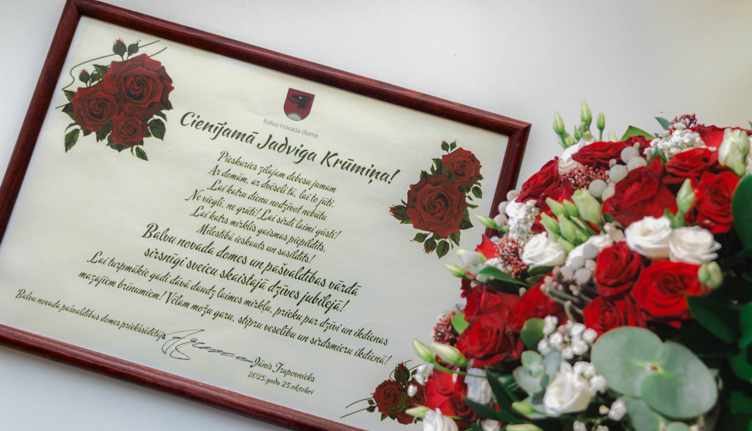 Pašvaldības apsveikums Jadvigai Krūmiņai