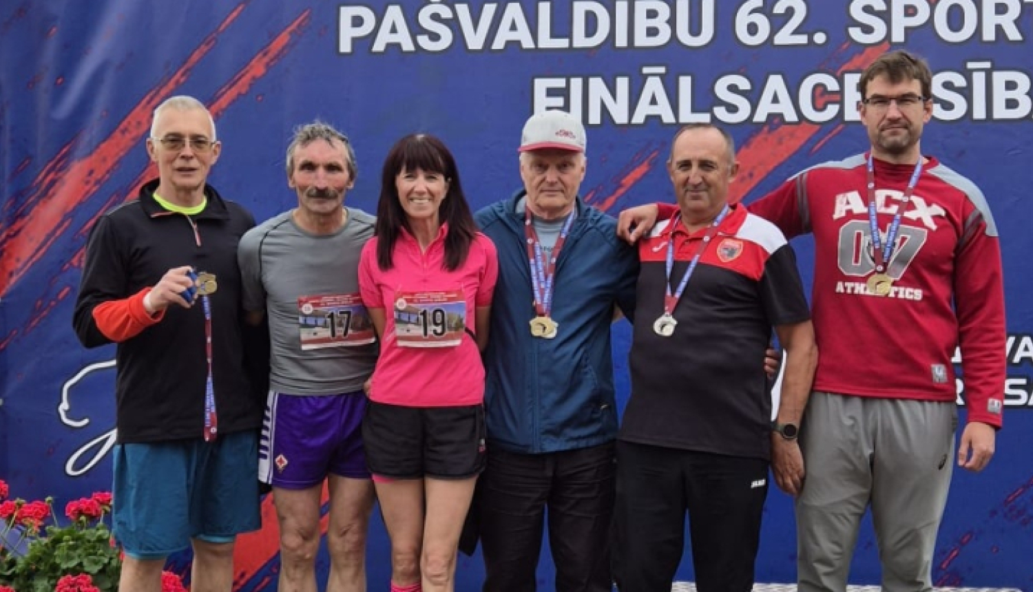 Veiksmīgie veterānu starti Jelgavā
