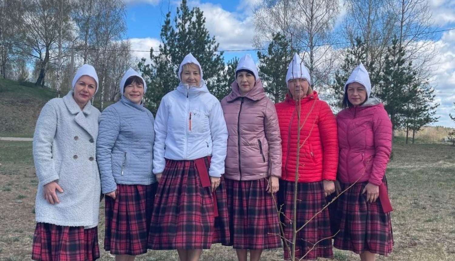 Baltā galdauta svētki Bērzpilī; Dziesmotais pikniks “Kāda ir Tava Latvijas garša”