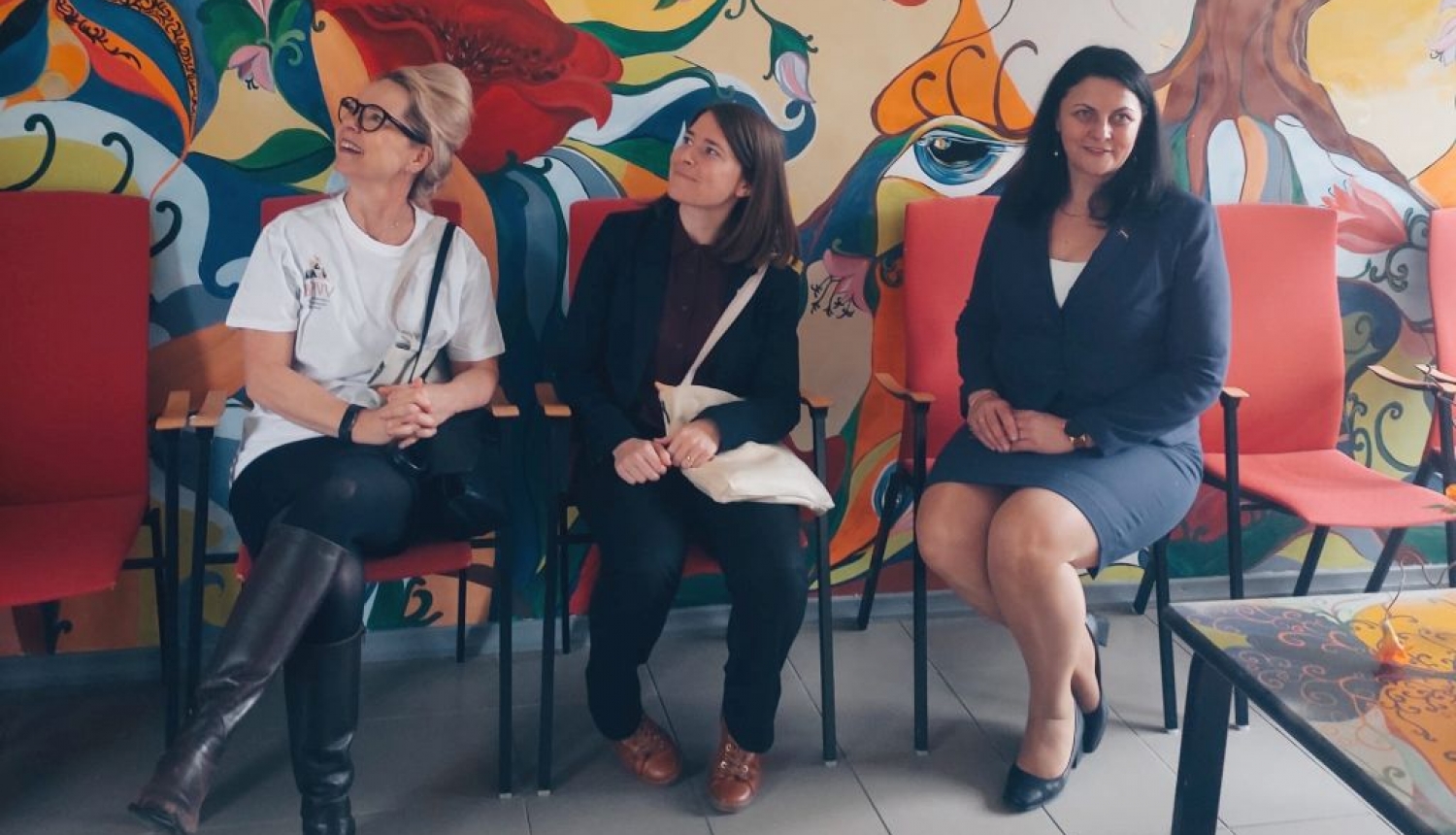 Balvu Profesionālā un vispārizglītojošā vidusskolā viesojas Zviedrijas vēstniece