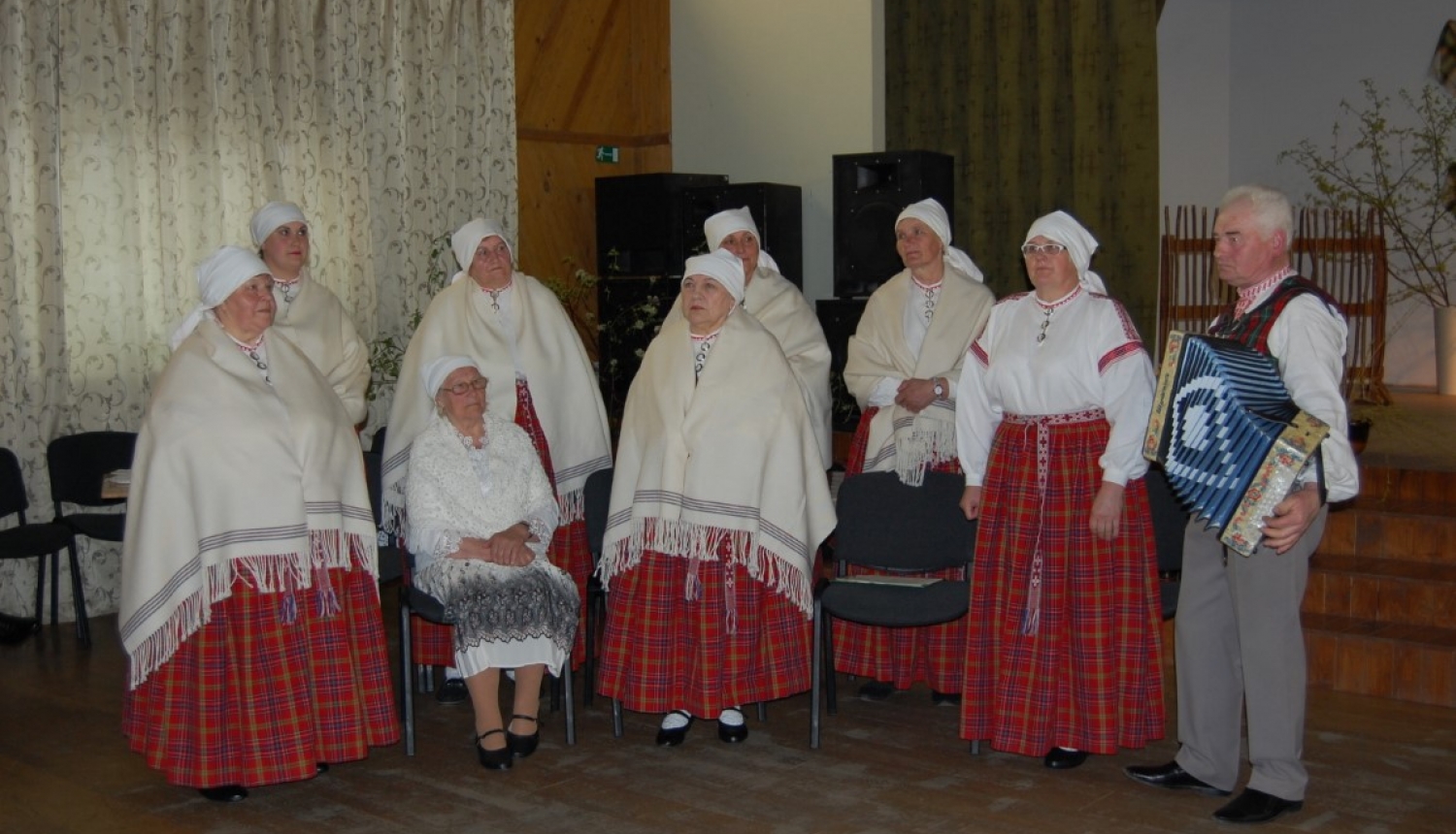 Medņevas etnogrāfiskajam ansamblim – 35!