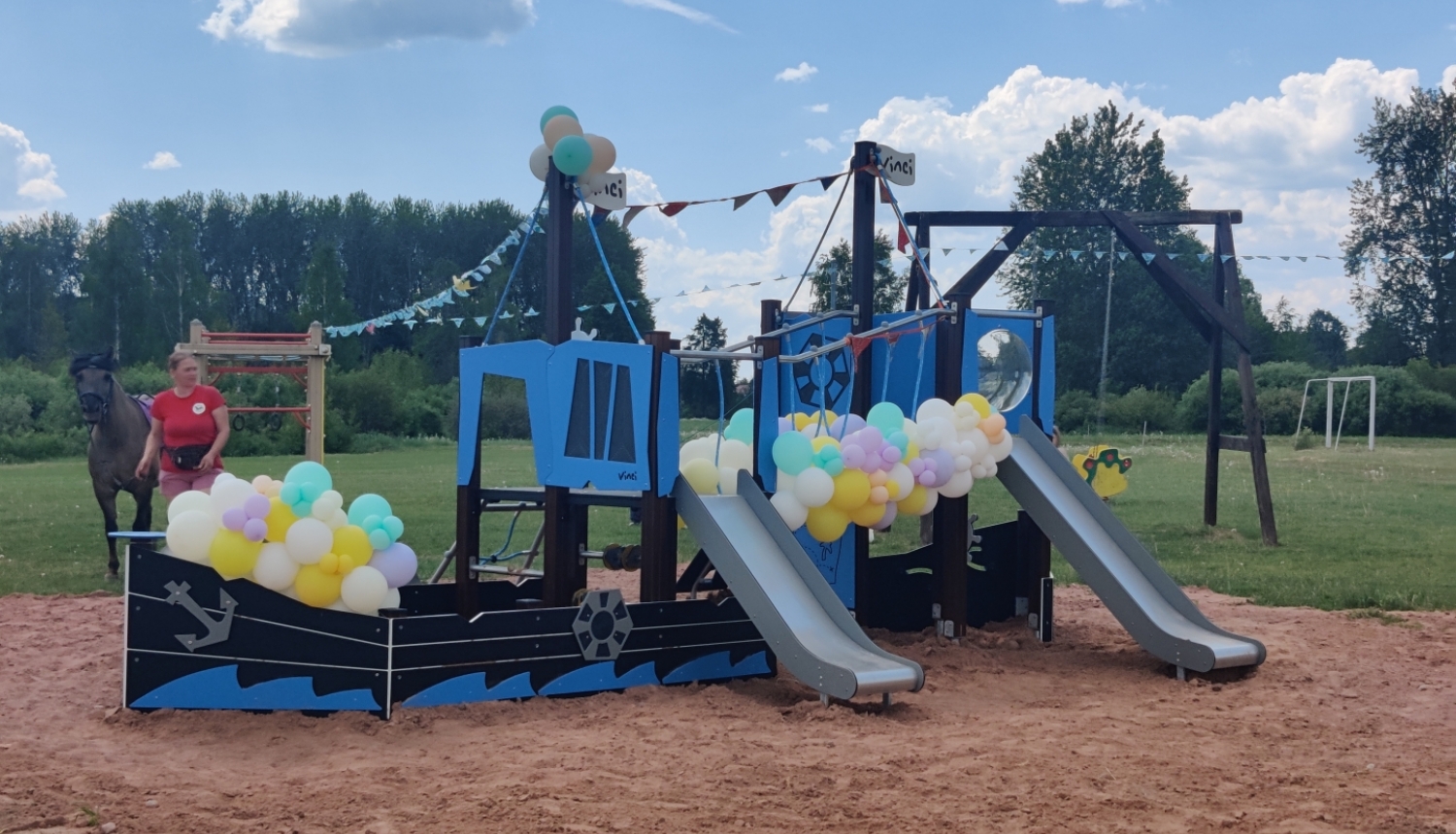 Atklāts kuģis Viļakas ezera pludmalē