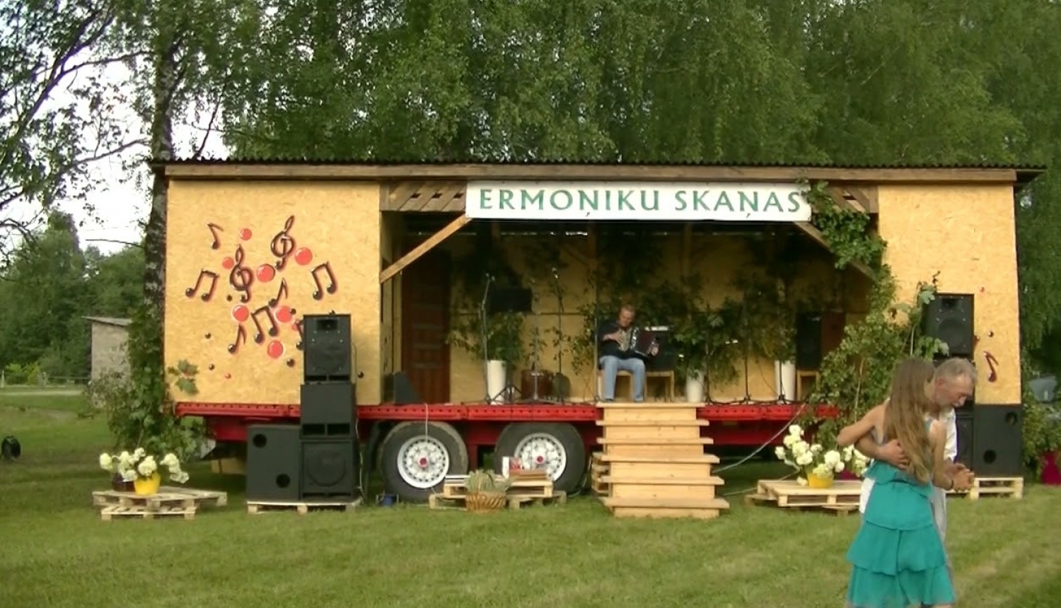 Tautas muzikantu festivāls ''Ermoņiku skaņas - 18''